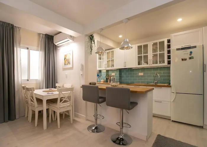 Apartment 2 Bedroom In Torremolinos