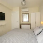 2 Bedroom In *